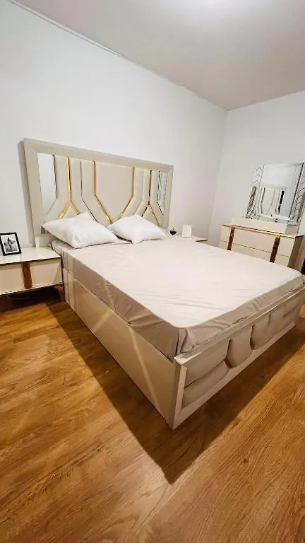 Appartement -Residence De Standing Avec Terrasse Lyon 0*,