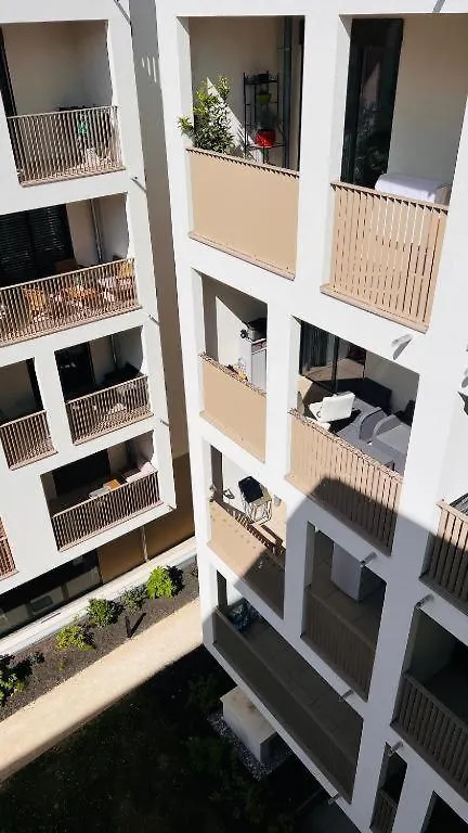 Appartement -Residence De Standing Avec Terrasse Lyon France