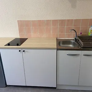  Appartement Meuble A Centre