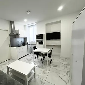  Appartement T2 Moderne A 10 Min Du Centre-ville De